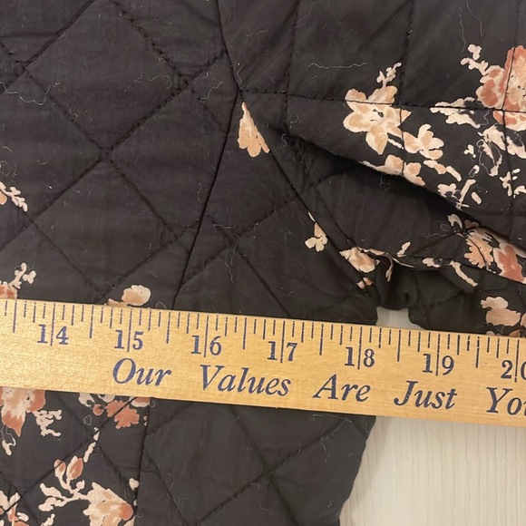 Lucky Brand Quilt Floral Button Up Jacket - Picture 8 of 8